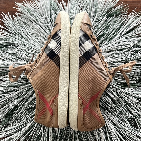 Burberry London Brown-Tan Leather Canvas 
Sneakers - Picture 6 of 12